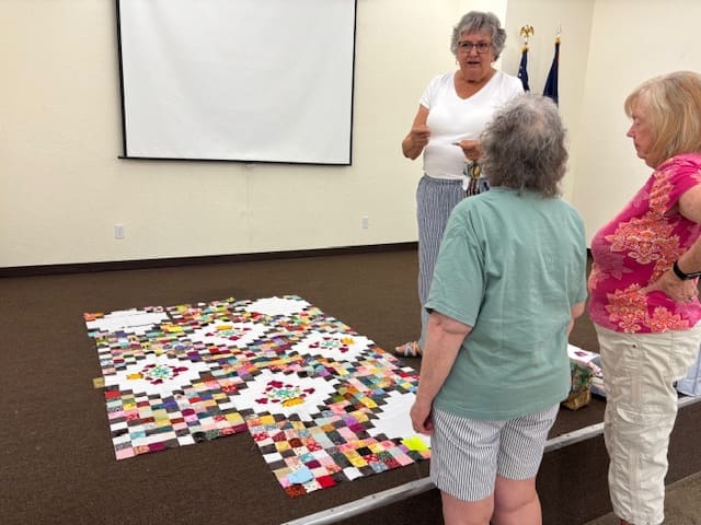 This is a quilt Rosenelle started and she is hoping to finish it soon.
