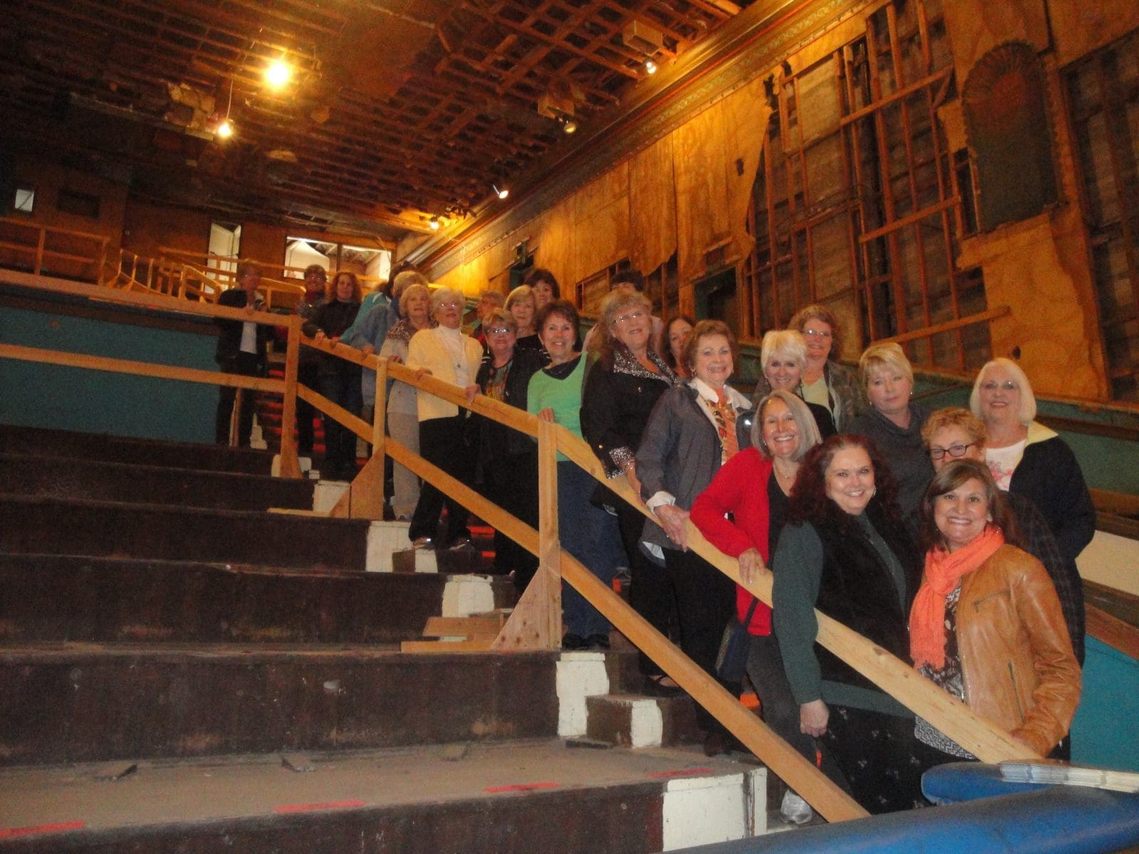 Holly-Theater-018-2